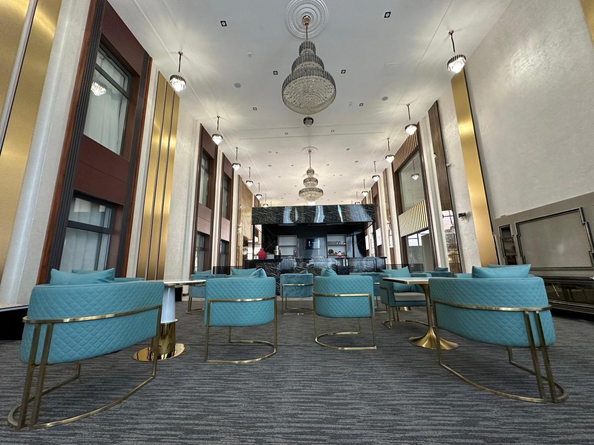 Art Royal Hotel Tashkent Esterno foto